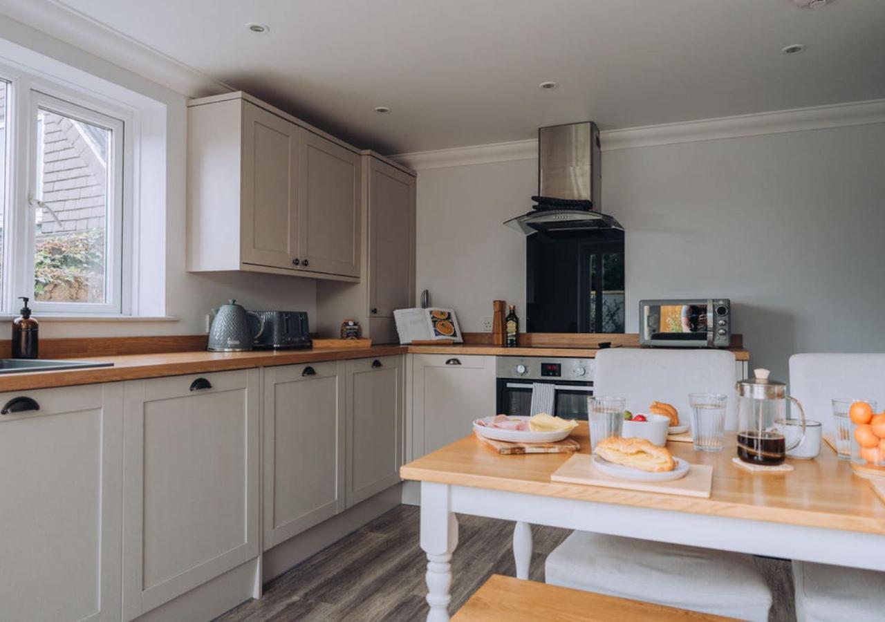 Joannes Retreat, Dog Friendly Property In Weymouth With Free Parking Экстерьер фото